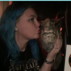 Meet your Posher, Kari